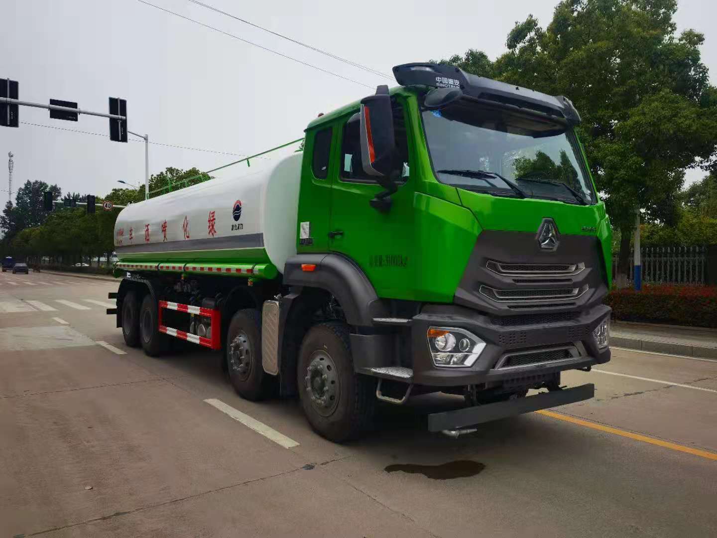 國六重汽豪瀚汕德卡25方灑水車