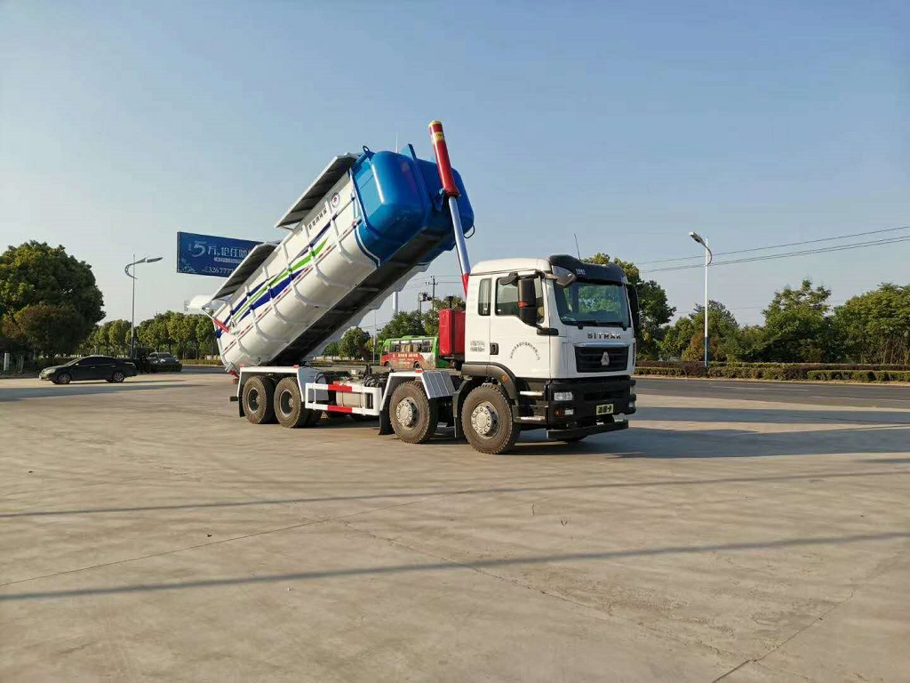 國六重汽汕德卡污泥自卸車